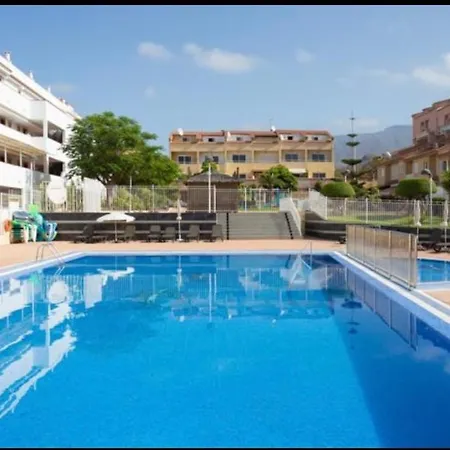 度假居 Oasis Del Duque *